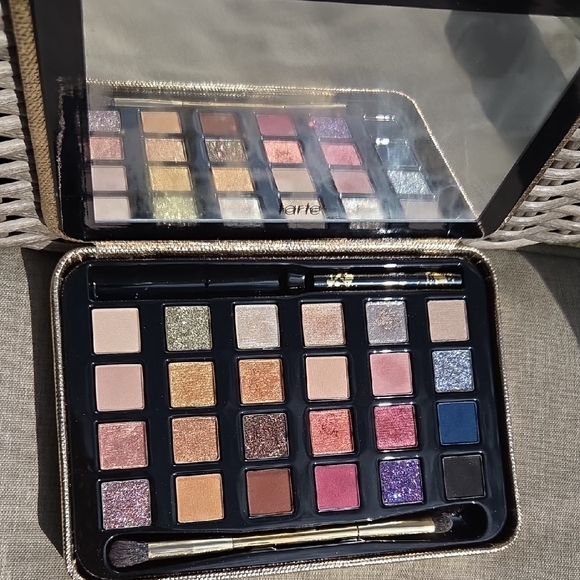 tarte Other - Tarte Eyeshadow Holiday Palette